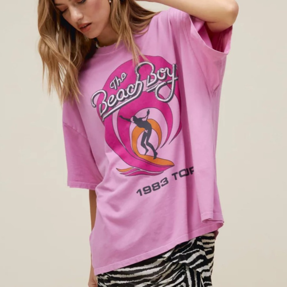 Free People x Daydreamer The Beach Boys 1983 Tour Tee Pink One Size New with Tag - Picture 3 of 16